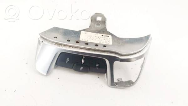 Ford Mondeo MK IV Przełącznik / Przycisk kierownicy 