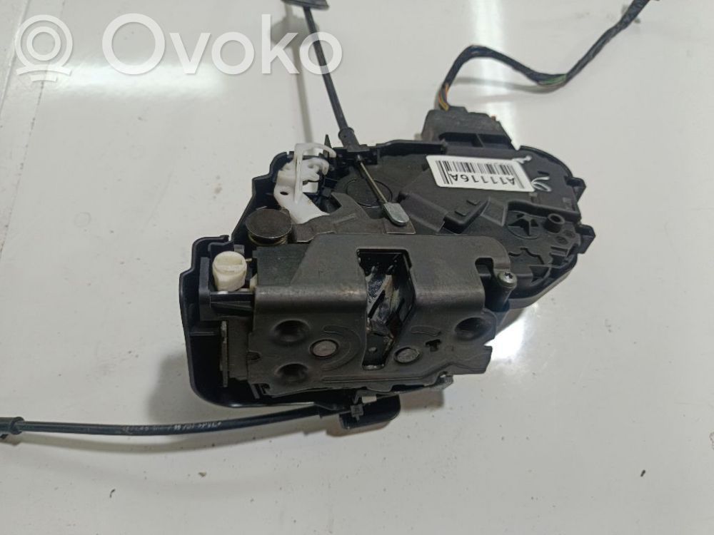 Volvo S80 Aizmugurē slēdzene 