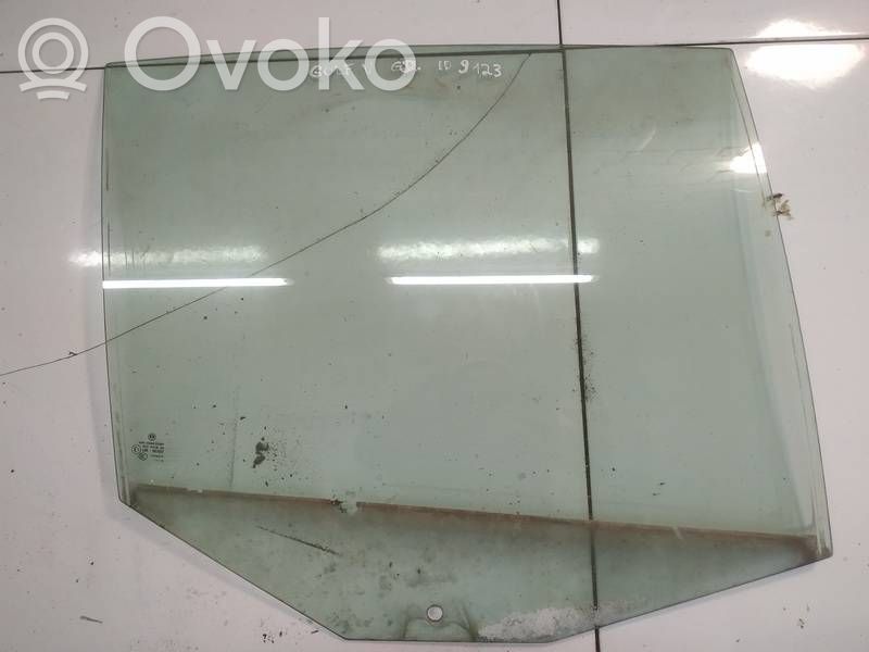 Volkswagen Golf V Vetro del finestrino della portiera posteriore