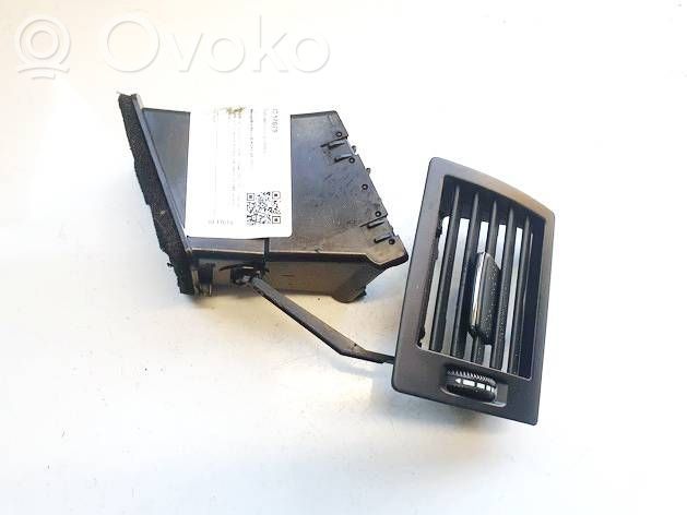 Mercedes-Benz B W245 Copertura griglia di ventilazione laterale cruscotto