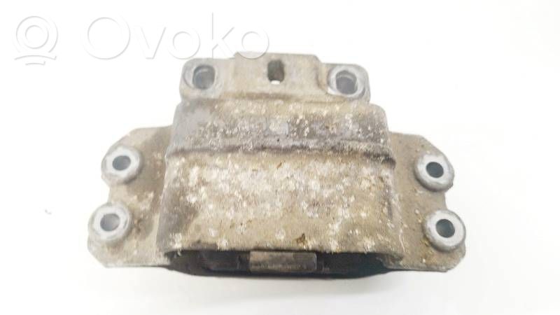 Volkswagen Caddy Suport tampon motor 