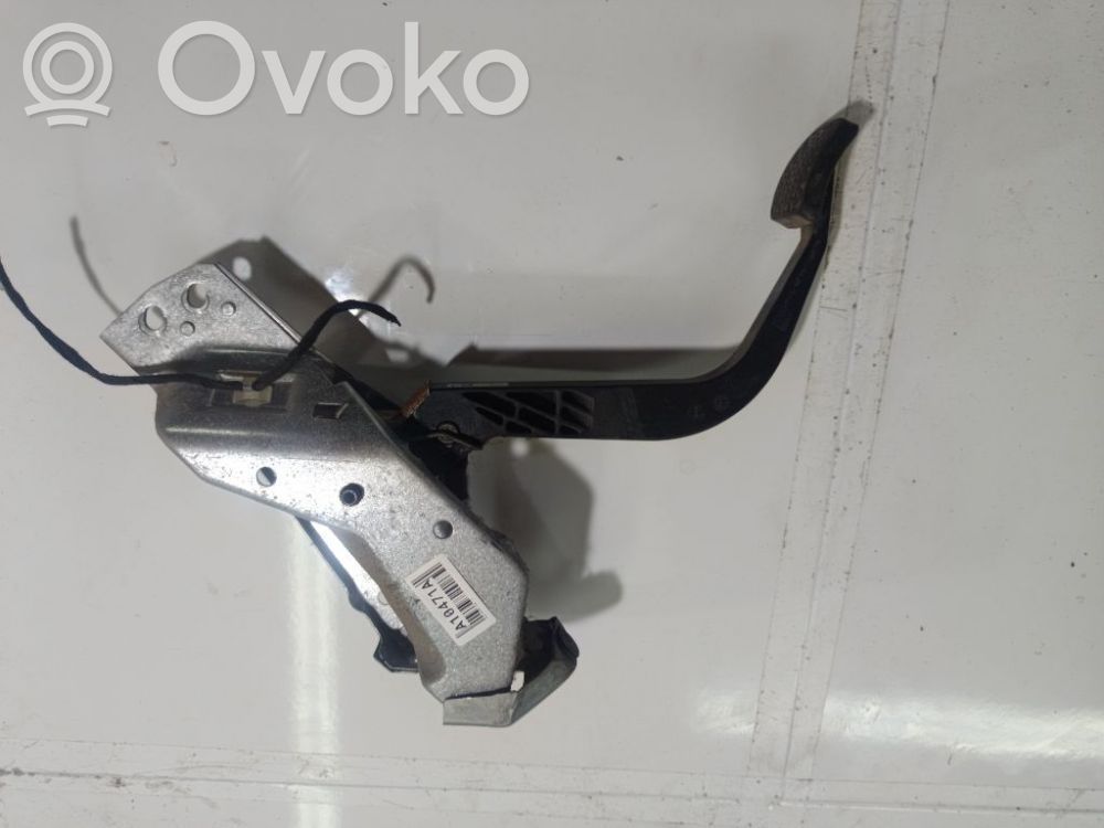 Opel Zafira B Pédale d'embrayage