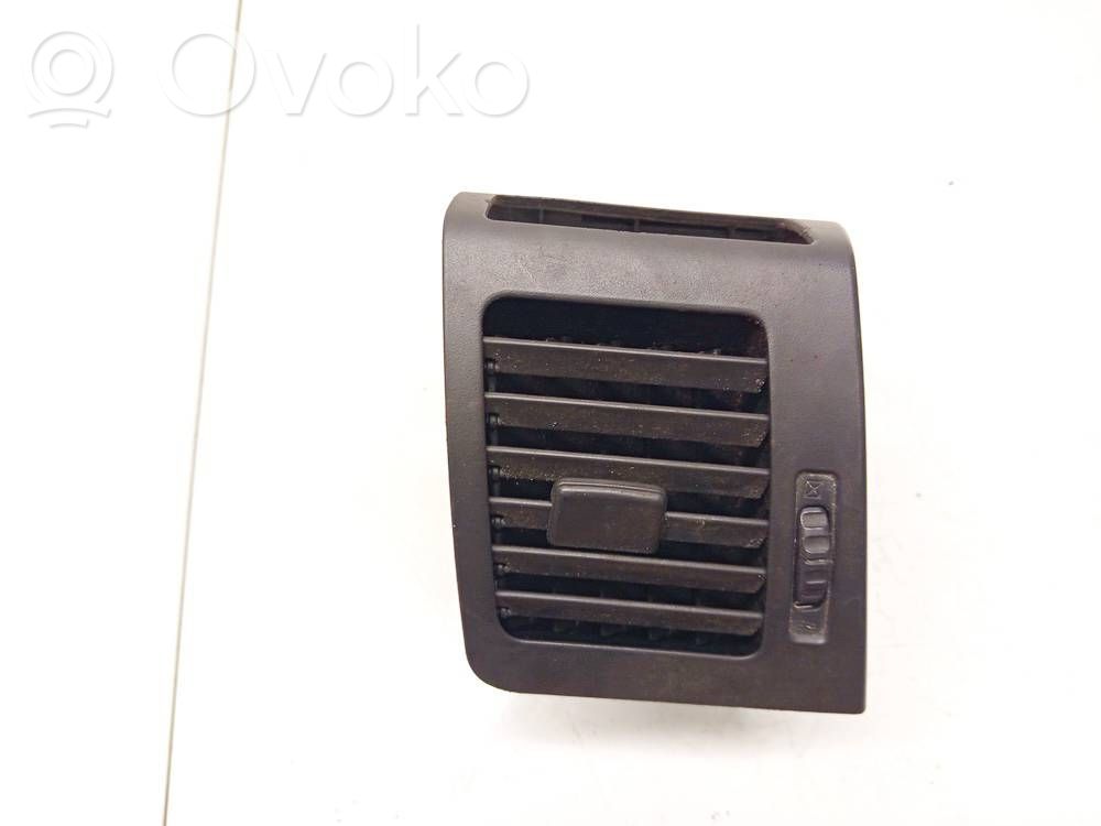 Lexus RX 300 Rejilla de ventilación central del panel