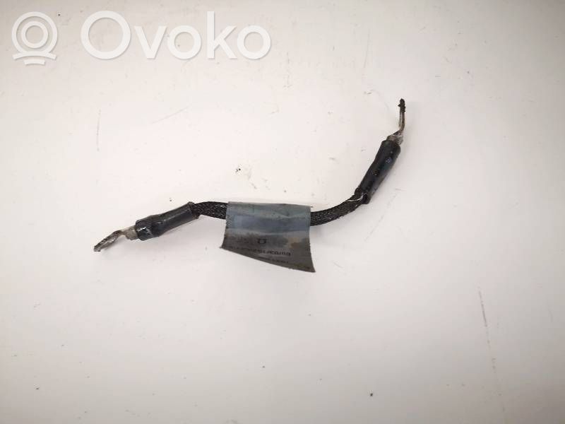 Cable positivo (batería)   103115900A,103115900A,103115900A