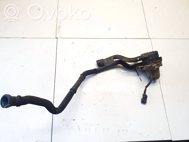 Peugeot 407 Toissijainen ilmapumppu 