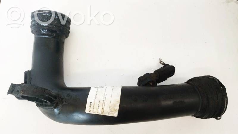 Volkswagen Touran I Furtun/conductă intercooler