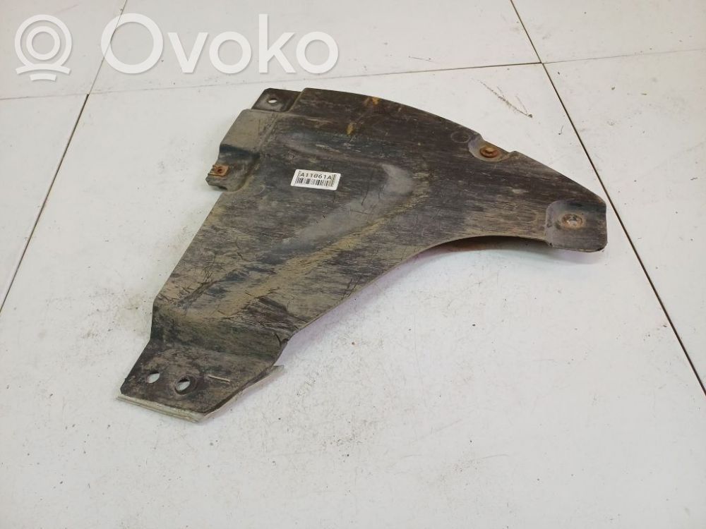 Placa protectora/protector antisalpicaduras motor   51757127361,51757127361,51757163563,74850610