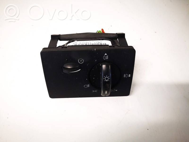 Interrupteur d’éclairage   7M5T13A024GA,7M5T13A024GA
