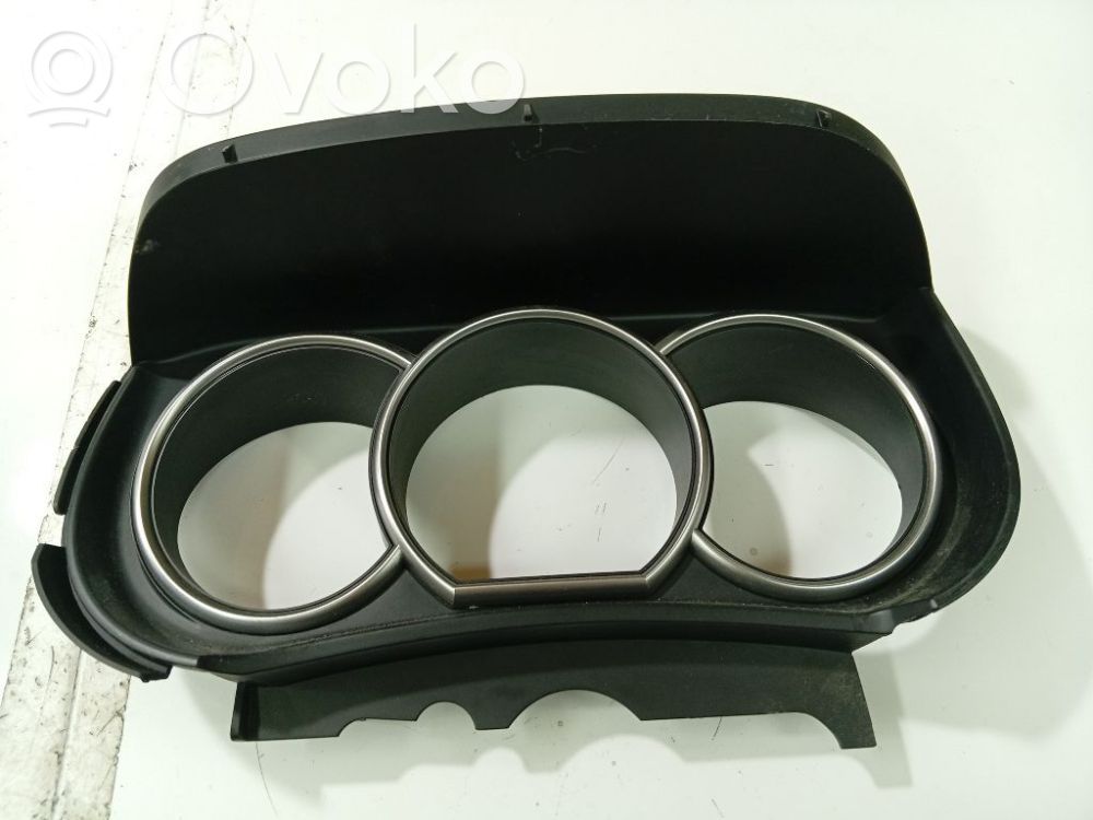 Dashboard trim   68240EL00A,68240EL00A,A29R000,P10261