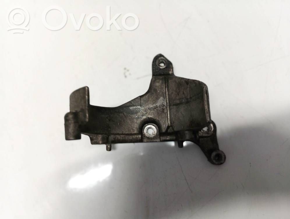 Soporte de montaje del motor (Usadas)