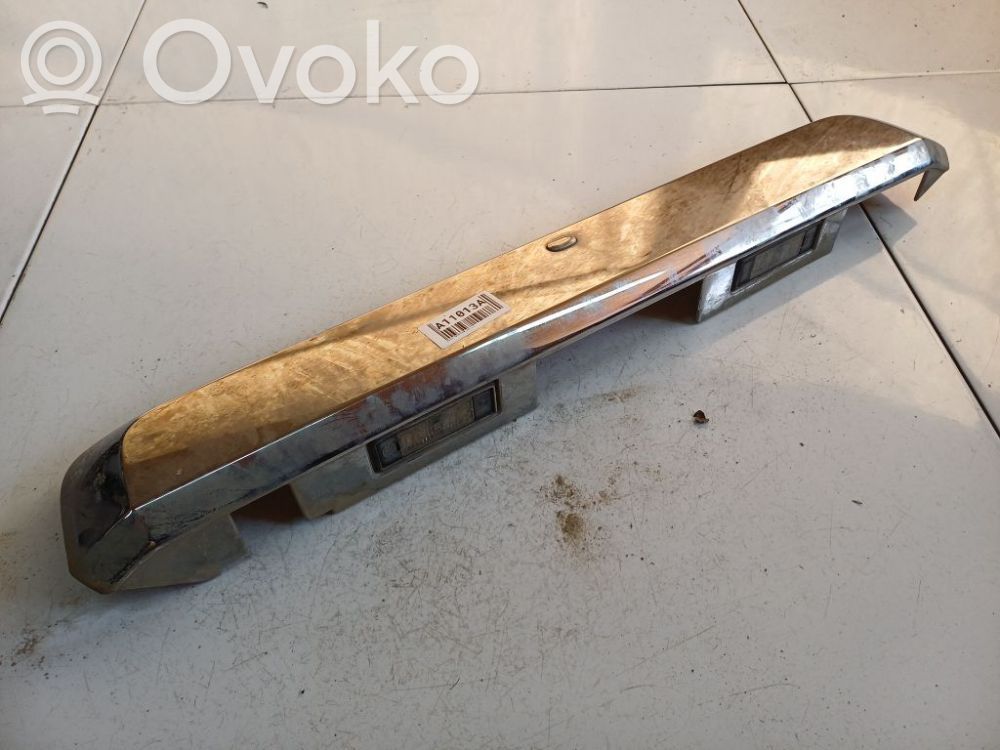 Nissan Pathfinder R51 Éclairage de plaque d'immatriculation