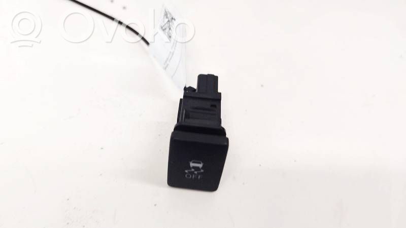 Interruptor de control de tracción (ASR)   15C032,15C032