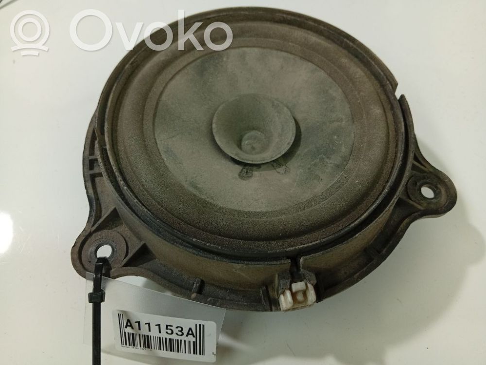 Nissan Tiida C11 Głośnik drzwi przednich