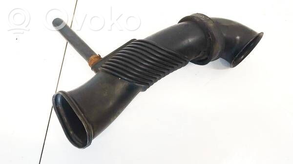 Skoda Octavia Mk2 (1Z) Einzelteil Lufteinlasskanal 