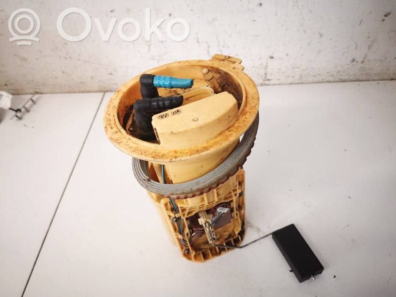 Volkswagen Golf V Pompă combustibil în rezervor 