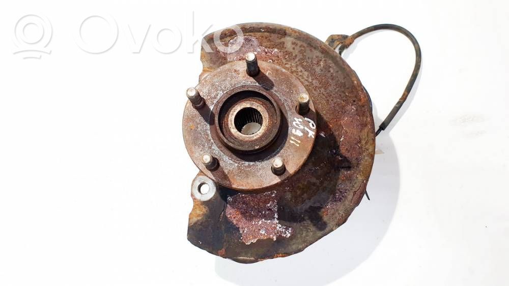 Cubo de rueda delantera