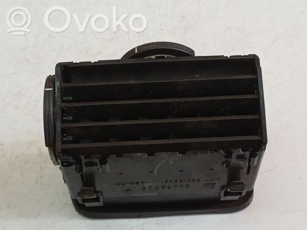 Opel Astra H Dysze / Kratki środkowego nawiewu deski rozdzielczej 