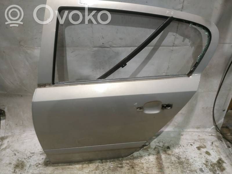 Opel Astra H Rear door 
