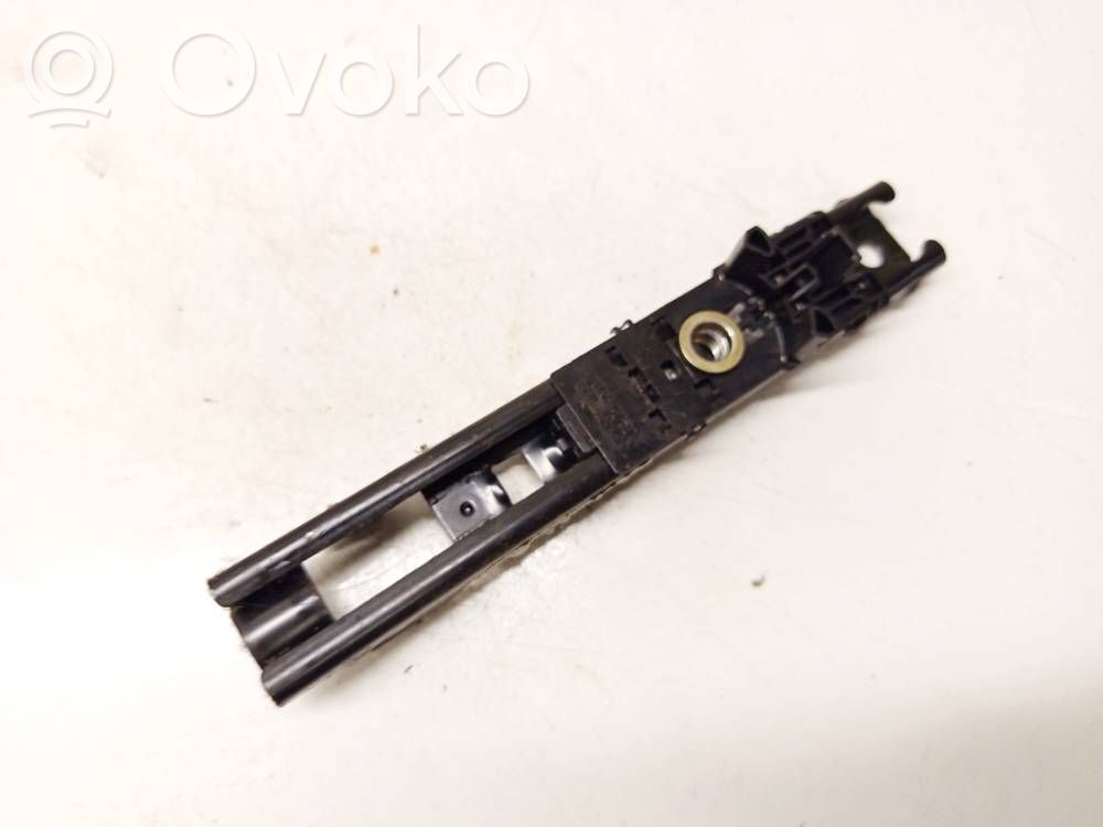 Ford Focus Sicherheitsgurt-Einstellschiene 