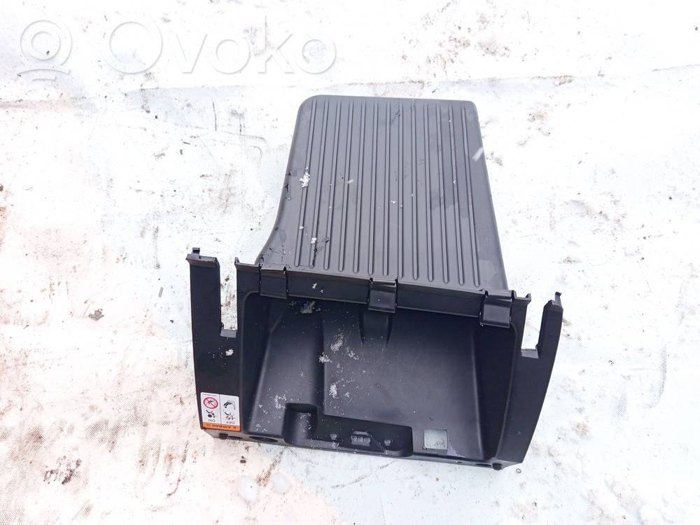 Handschuhfach   4M51A06044JDW,4M51A06044LDW,4M51A06044JDW,4M51A06044LDW