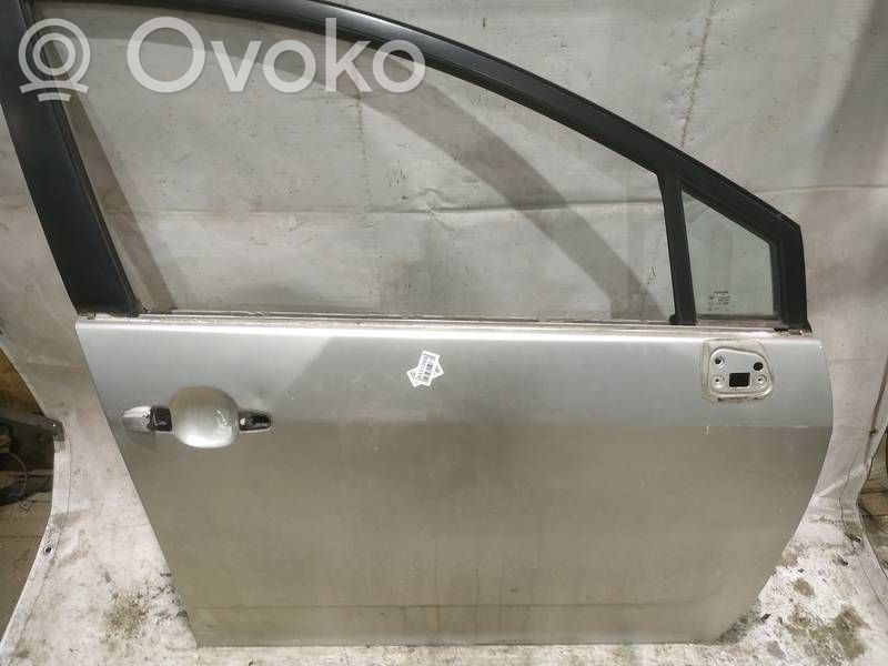 Toyota Corolla Verso AR10 Priekinės durys
