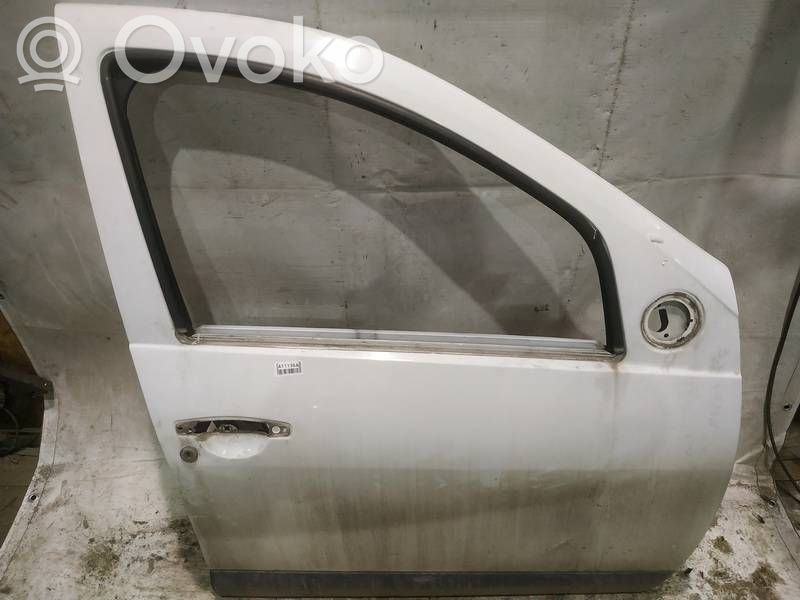 Dacia Sandero Ușă față 