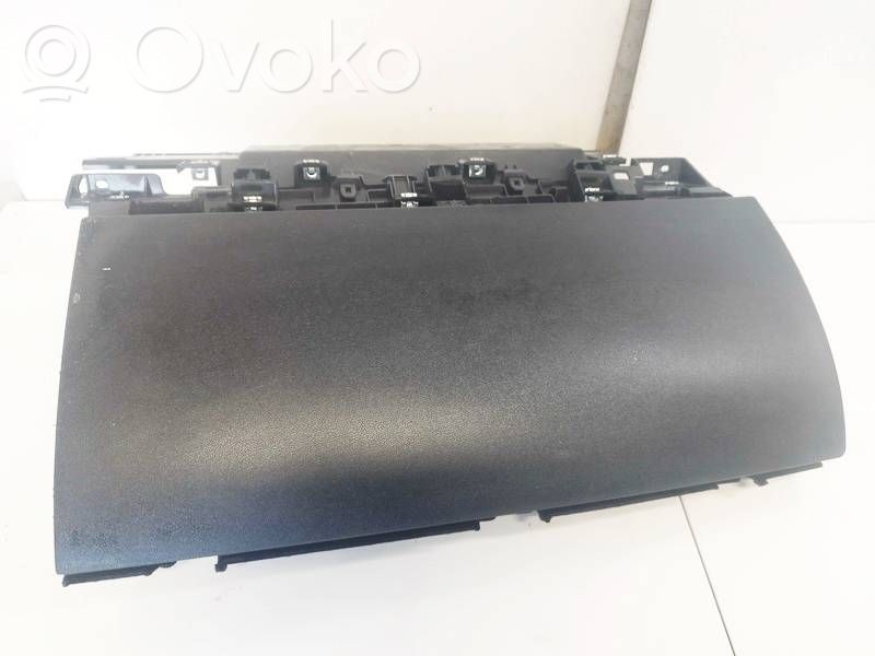 Tesla Model 3 Daiktadėžė 