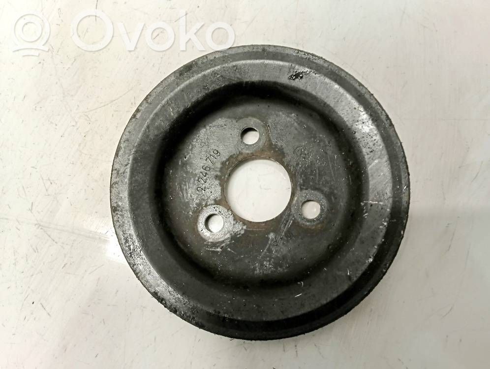 Ohjaustehostimen pumpun hihnapyörä   2246719,2246719