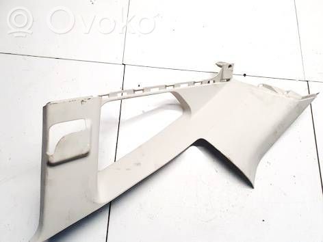 Dodge Caliber (D) pillar trim (bottom) 