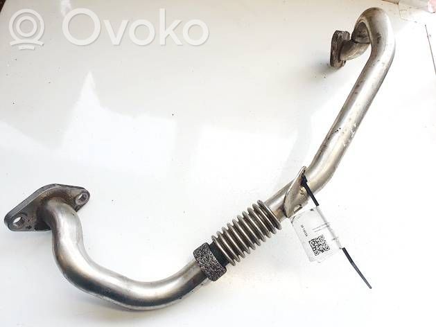 Volkswagen Tiguan Przewód / Rura chłodnicy spalin EGR 