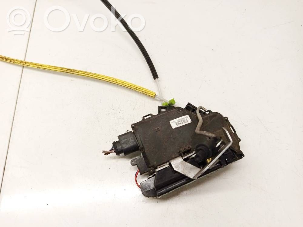 Audi A6 S6 C5 4B Încuietoare ușă spate 