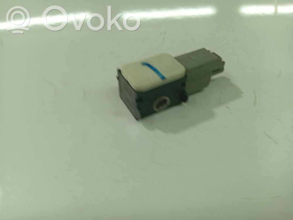 Ford Mondeo MK IV Senzor impact/declanșare airbag