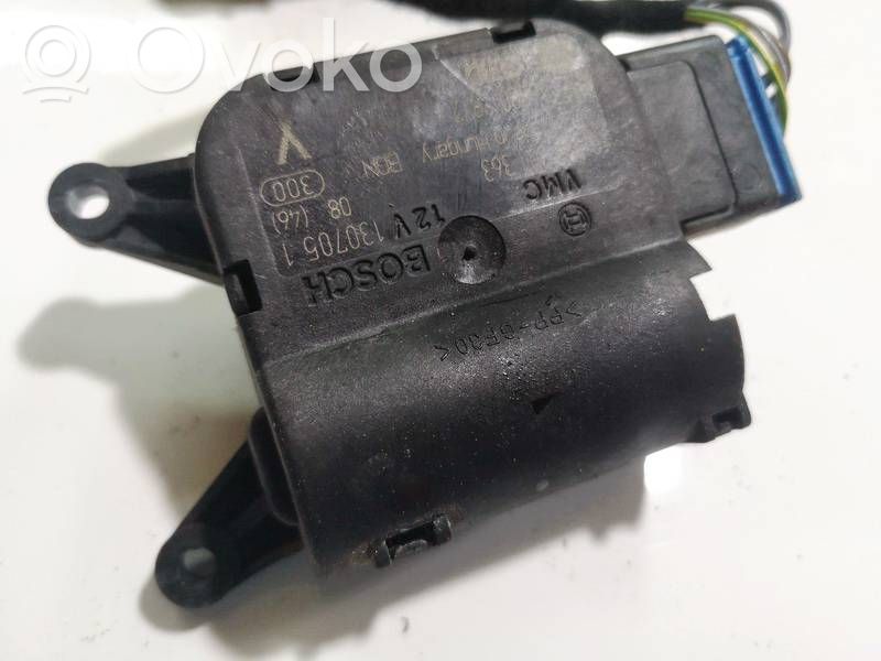 Volkswagen PASSAT B6 Motorino attuatore aria