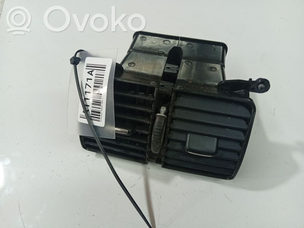 Volkswagen PASSAT B6 Grilă ventilație centrală 