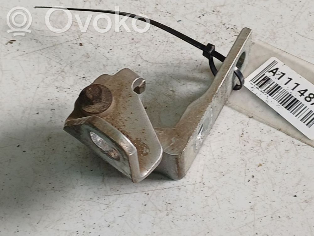 Ford S-MAX Charnière inférieure de porte arrière
