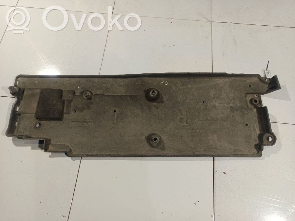 Toyota Avensis T270 Placa protectora/protector antisalpicaduras motor