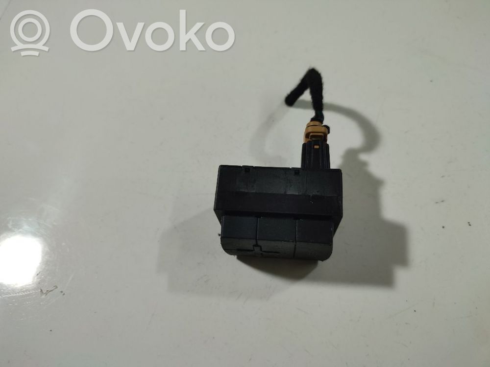 Interruptor de control del asiento   4E0959769,4E0959769,4E0959769