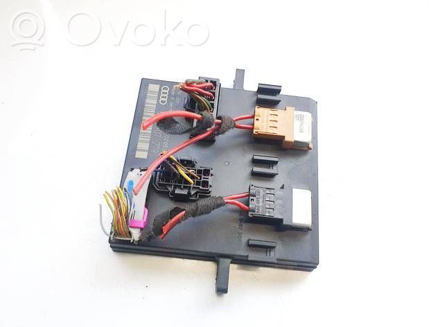 Audi A4 S4 B6 8E 8H Modul confort 
