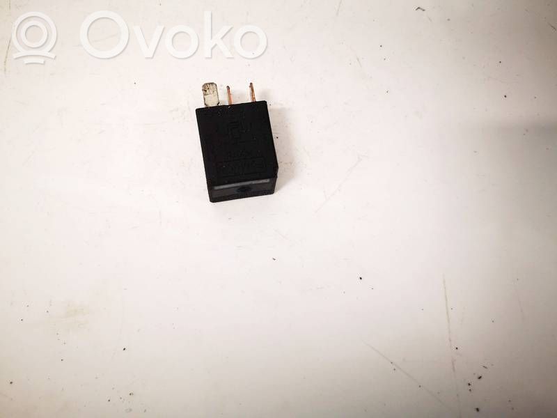 Alte relee   6G9T14B192AA,6G9T14B192AA,4RA00779309,4RA00781307,6G9T14B192AA