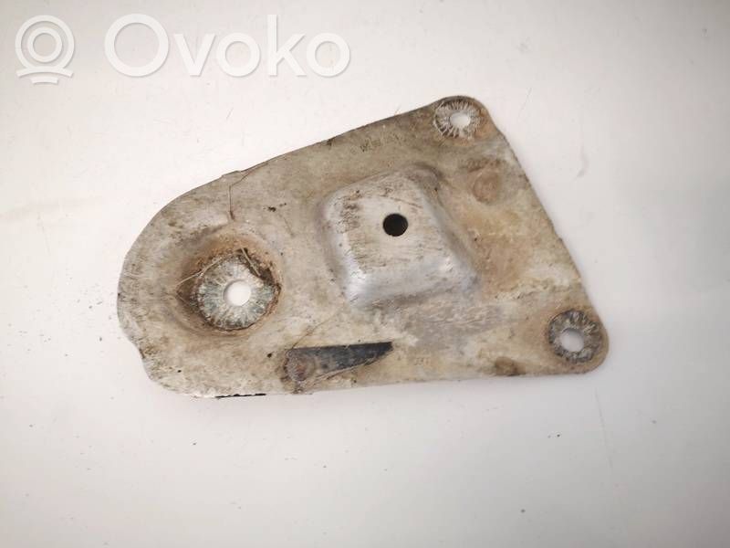 Engine mounting bracket   8D0399541B,8D0399541B