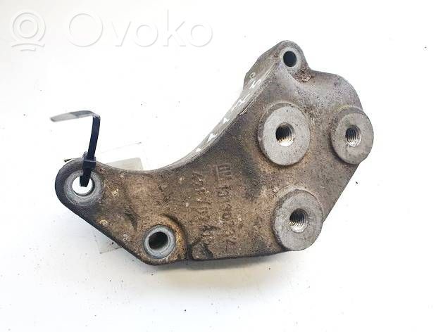 Opel Corsa D Engine mounting bracket 