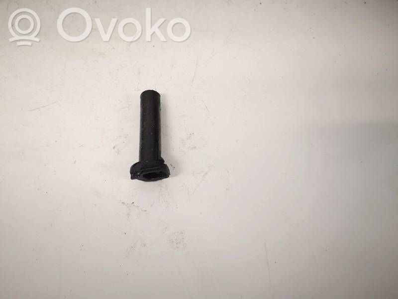 Volkswagen PASSAT B5.5 Muu ulkopuolen osa