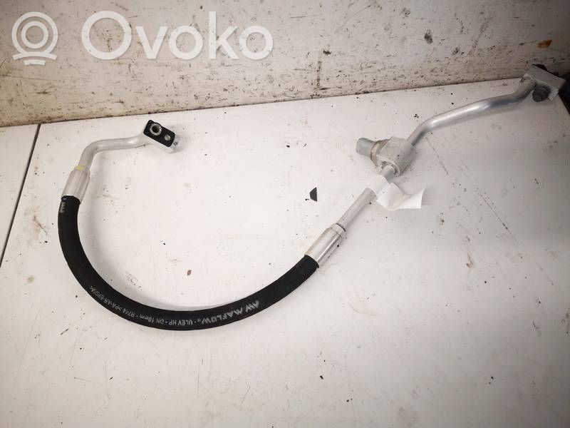 Ilmastointilaitteen putki (A/C)   1EA816545N,1EA816545N
