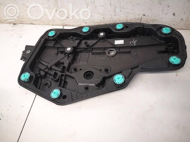 Audi Q4 e-tron Alzacristalli del portellone scorrevole con motorino