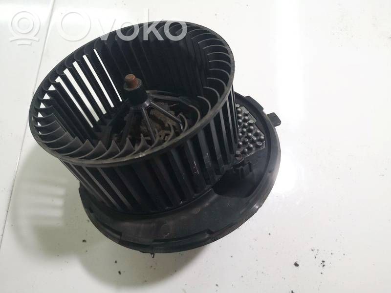 Volkswagen PASSAT B6 Ventilator aerotermă 