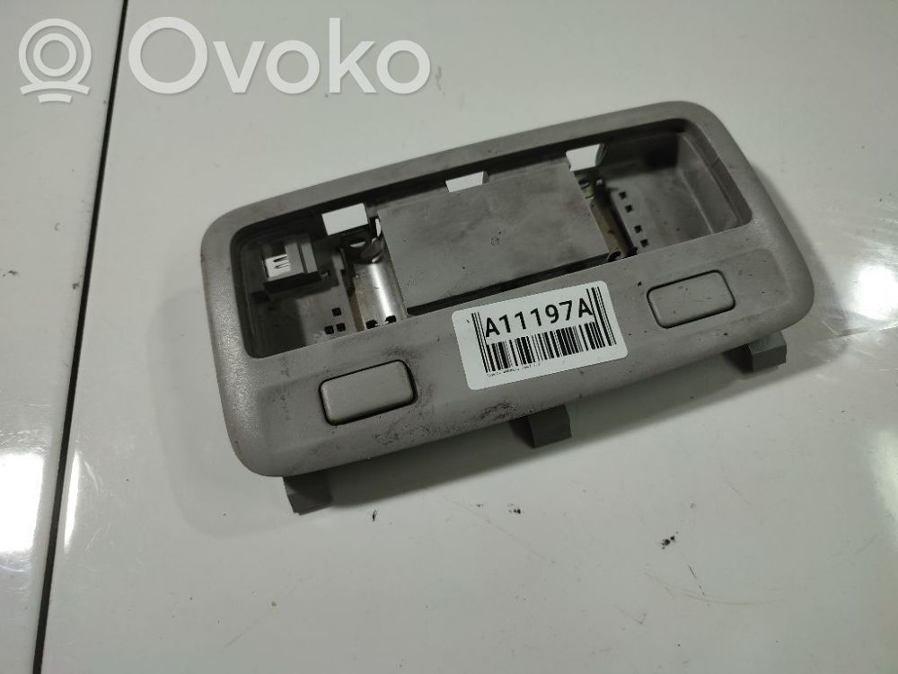 Toyota Avensis T250 Illuminazione sedili anteriori