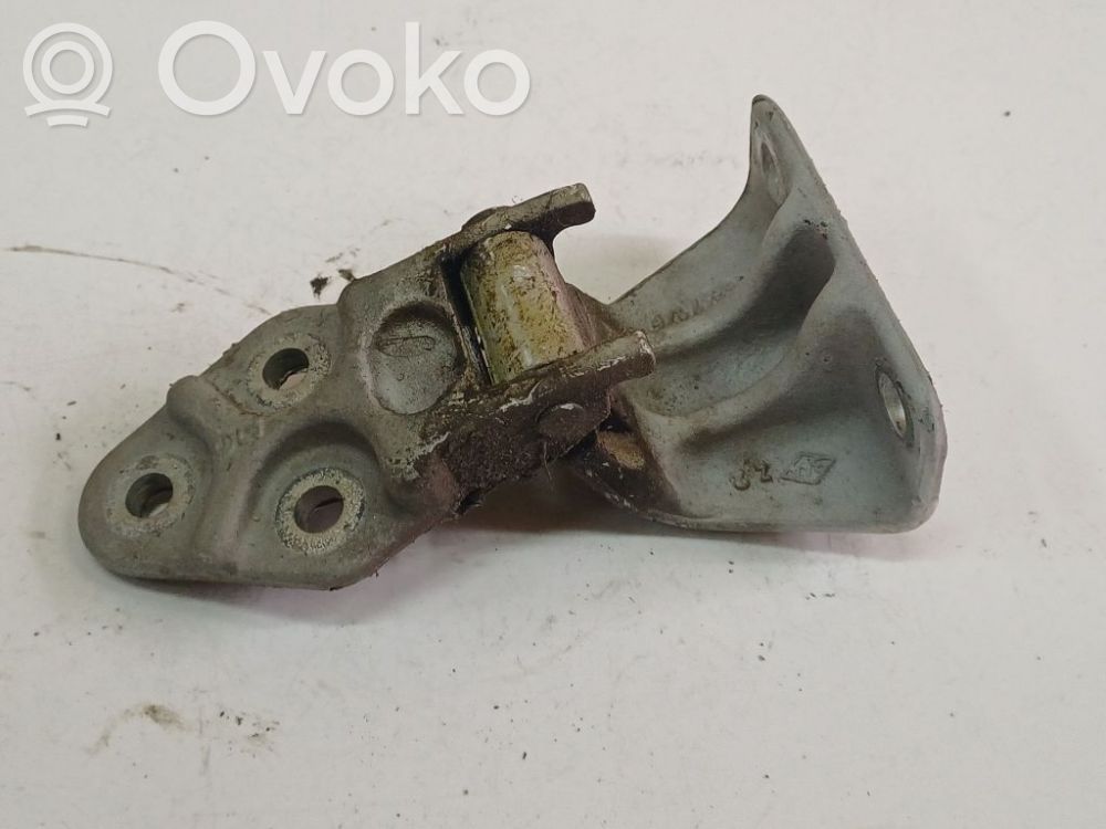 Opel Movano A Front door upper hinge 