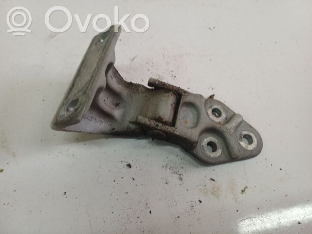 Opel Movano A Front door upper hinge 