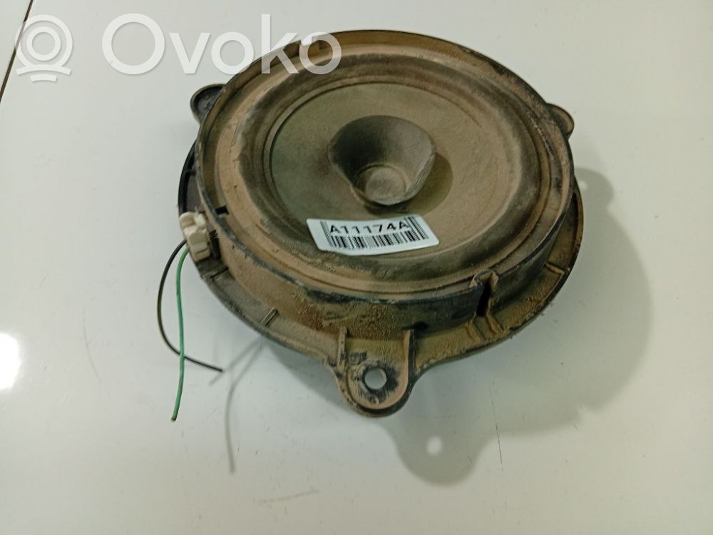 Nissan Primera Altoparlante portiera anteriore 