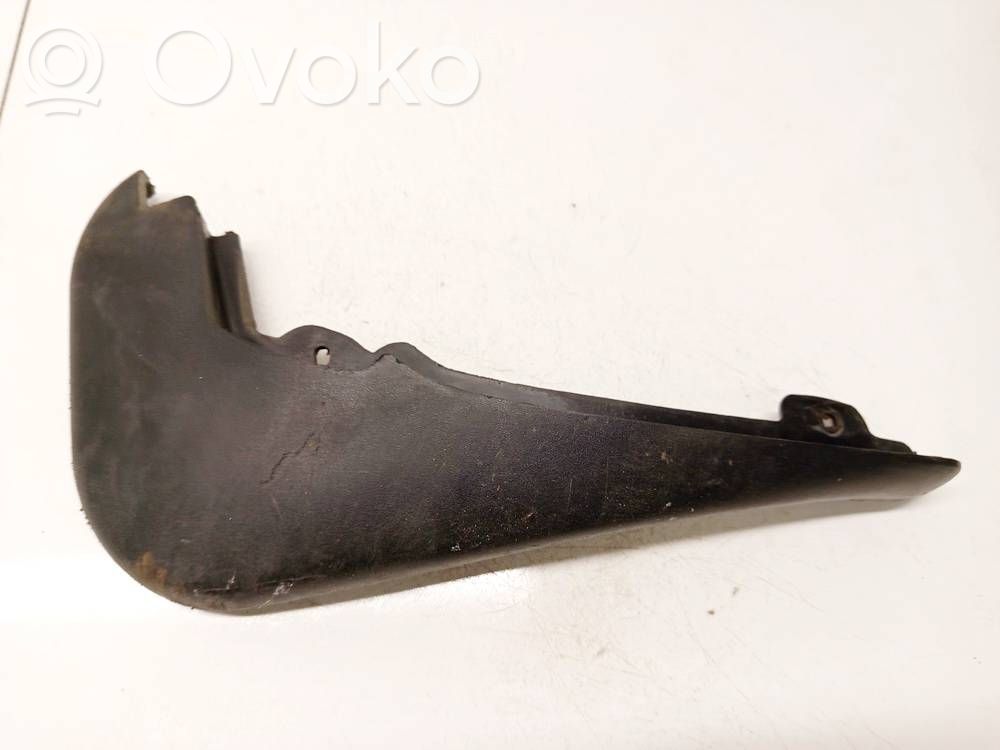 Ford Mondeo Mk III Parafango anteriore